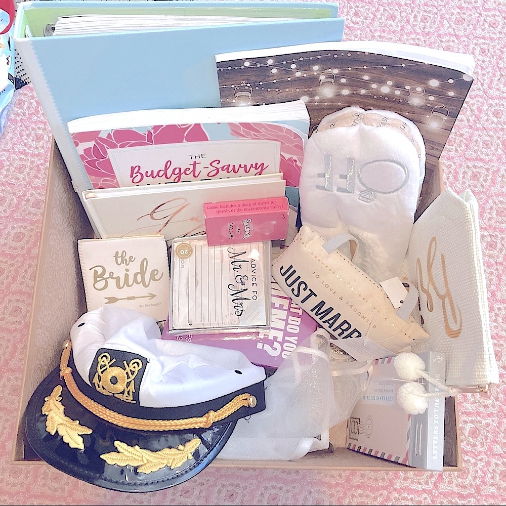 Wedding bundle 17 items+ a bunch of free items!!! buy all or custom order!